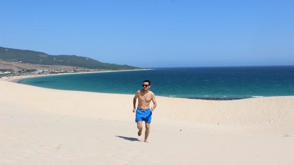 Playa de Bolonia - 7 imprescindibles que hacer en Cádiz provincia.